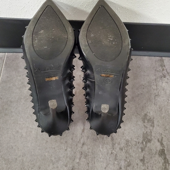 High Heeled Shoes - Picture 5 of 6